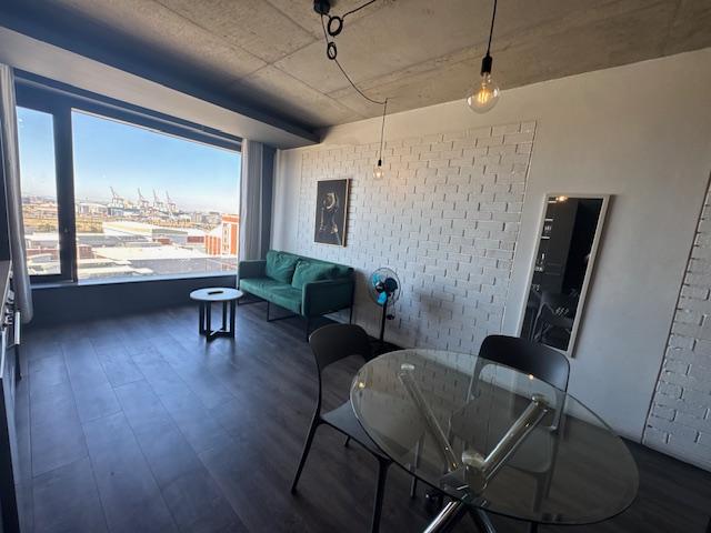 1 Bedroom Property for Sale in Woodstock Western Cape